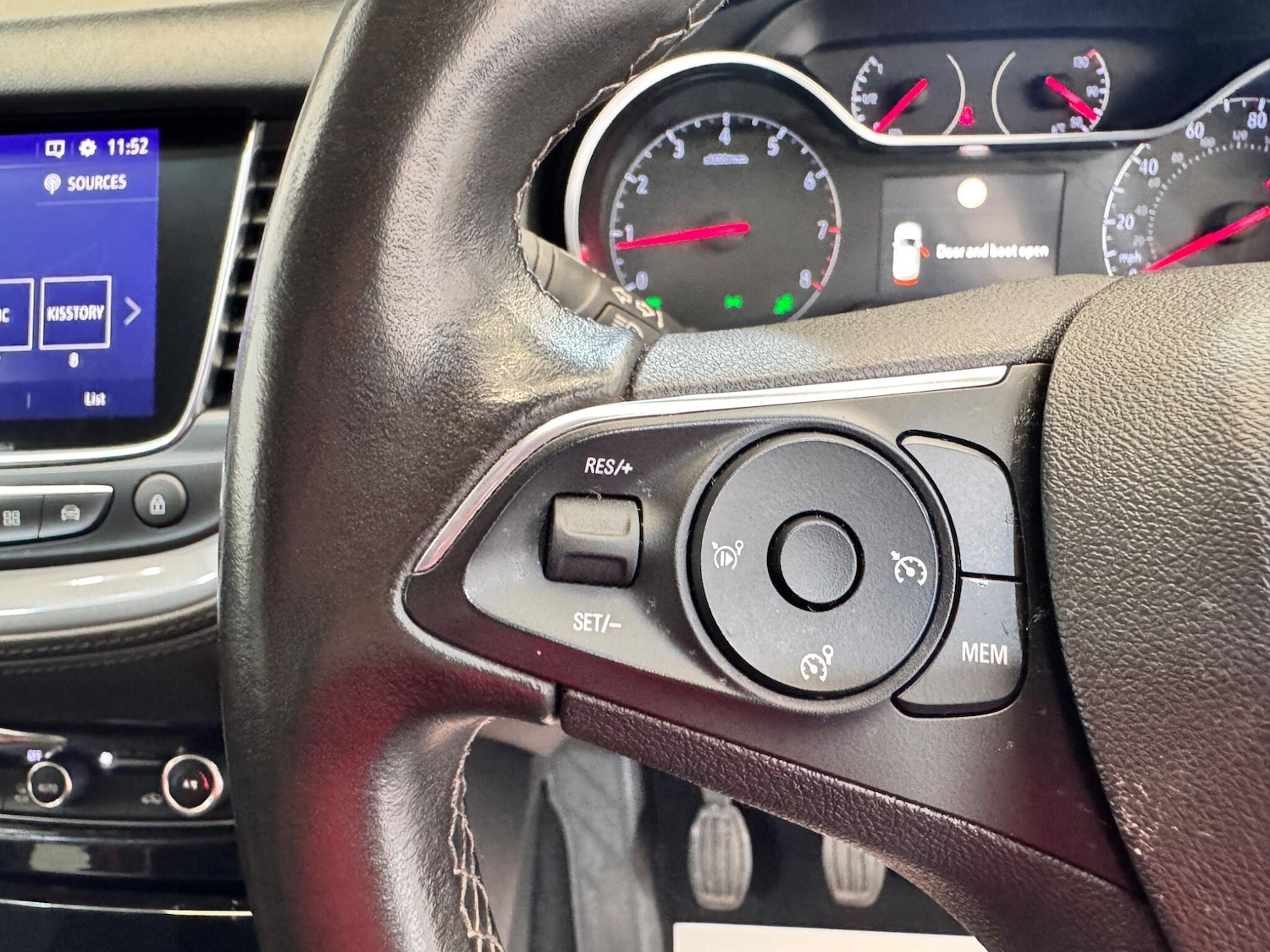 Used Vauxhall Grandland X 2018 for sale - 76409217: Photo 18