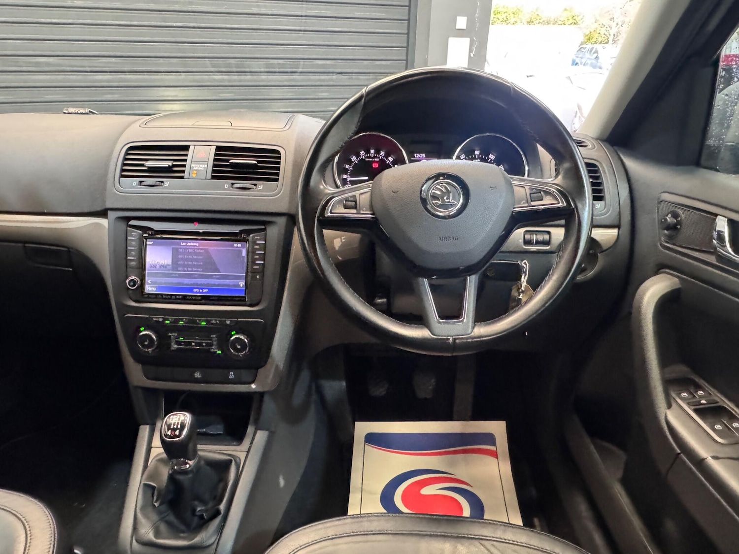 Used Skoda Yeti 2014 for sale - 76513456: Photo 9