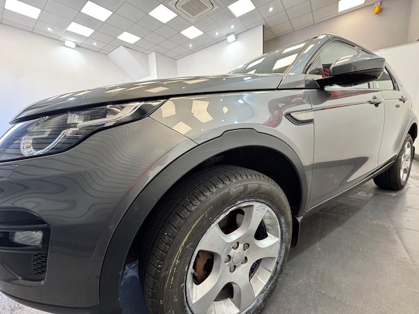 Used Land Rover Discovery Sport 2017 for sale - 75658488: Photo 10