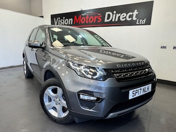 Used Land Rover Discovery Sport 2017 for sale - 75658488: Photo