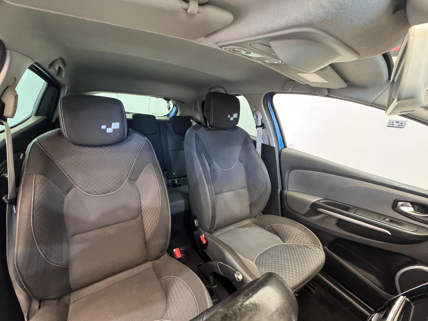 Used Renault Clio 2016 for sale - 76942509: Photo 15