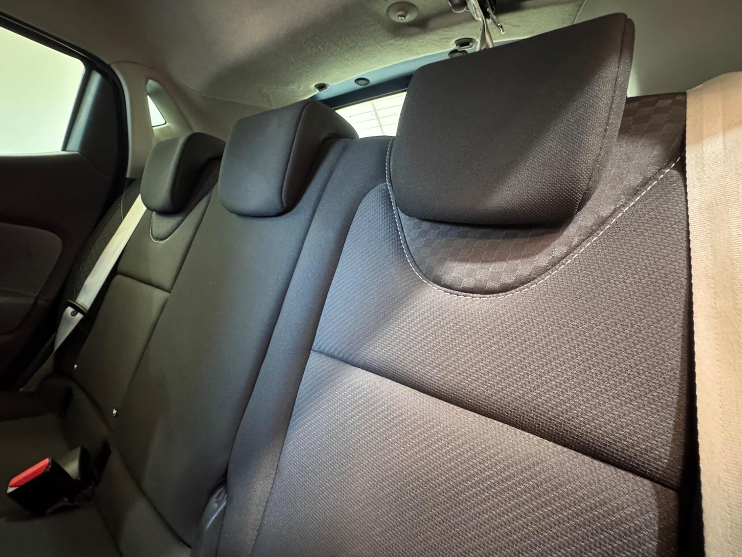 Used Renault Clio 2016 for sale - 76942509: Photo 19