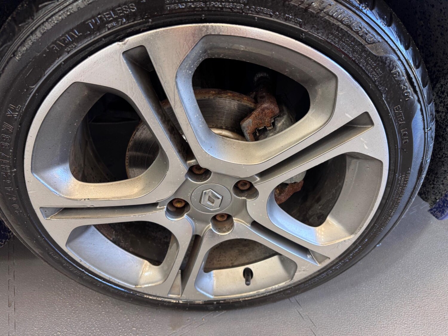 Used Renault Clio 2016 for sale - 76942509: Photo 25