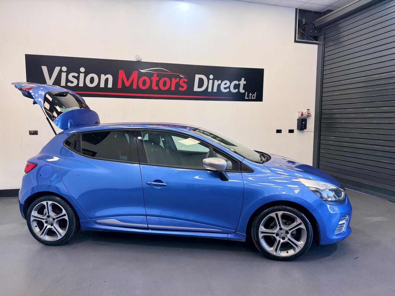 Used Renault Clio 2016 for sale - 76942509: Photo 6