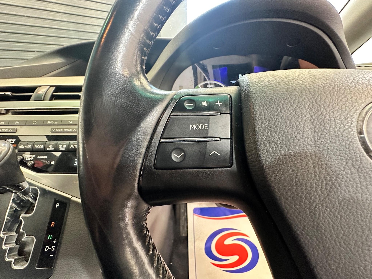 Used Lexus RX 2010 for sale - 77290562: Photo 18