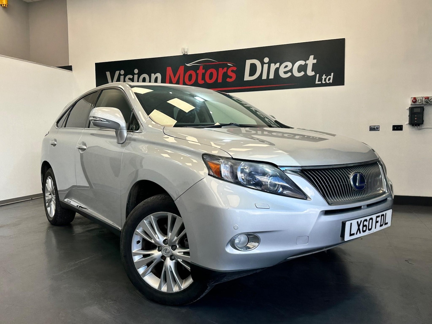 Used Lexus RX 2010 for sale - 77290562: Photo 2