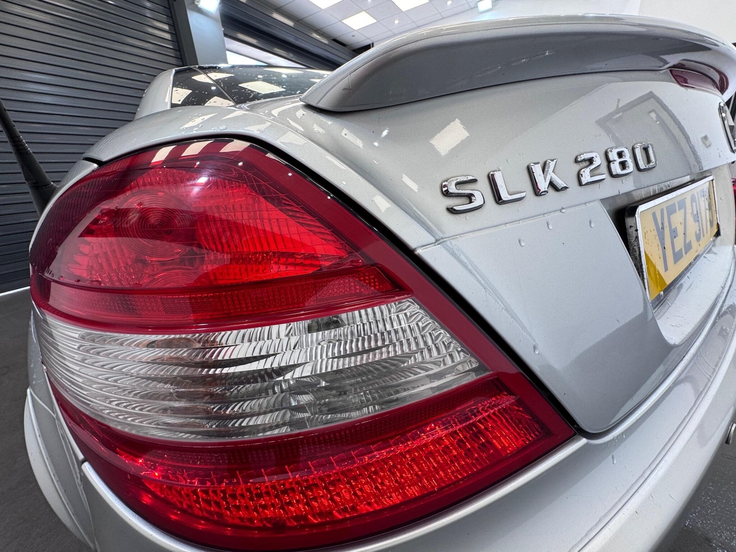 Used Mercedes-Benz SLK 2005 for sale - 75782189: Photo 8