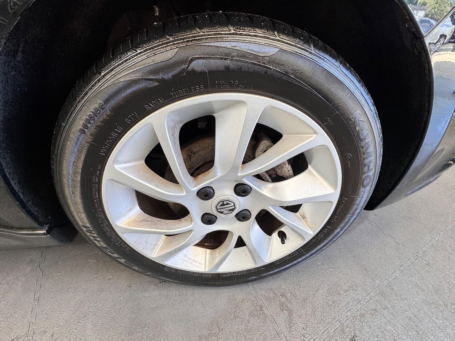 Vehicle 5