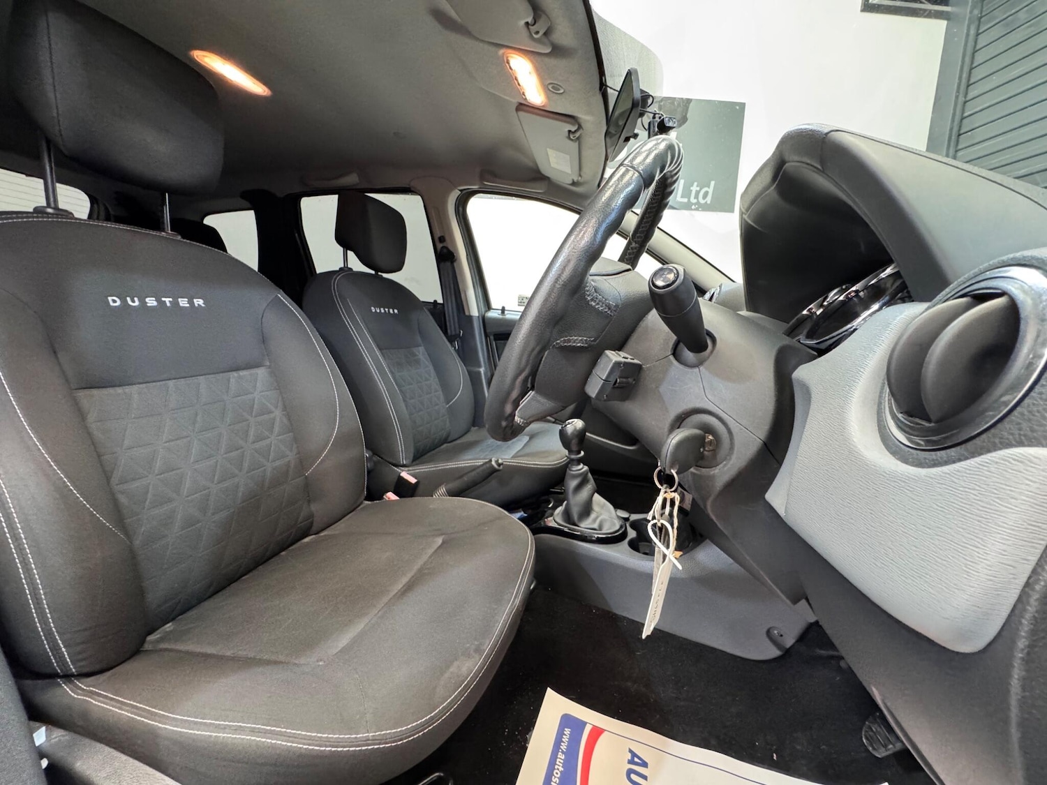 Used Dacia Duster 2015 for sale - 76714409: Photo 11