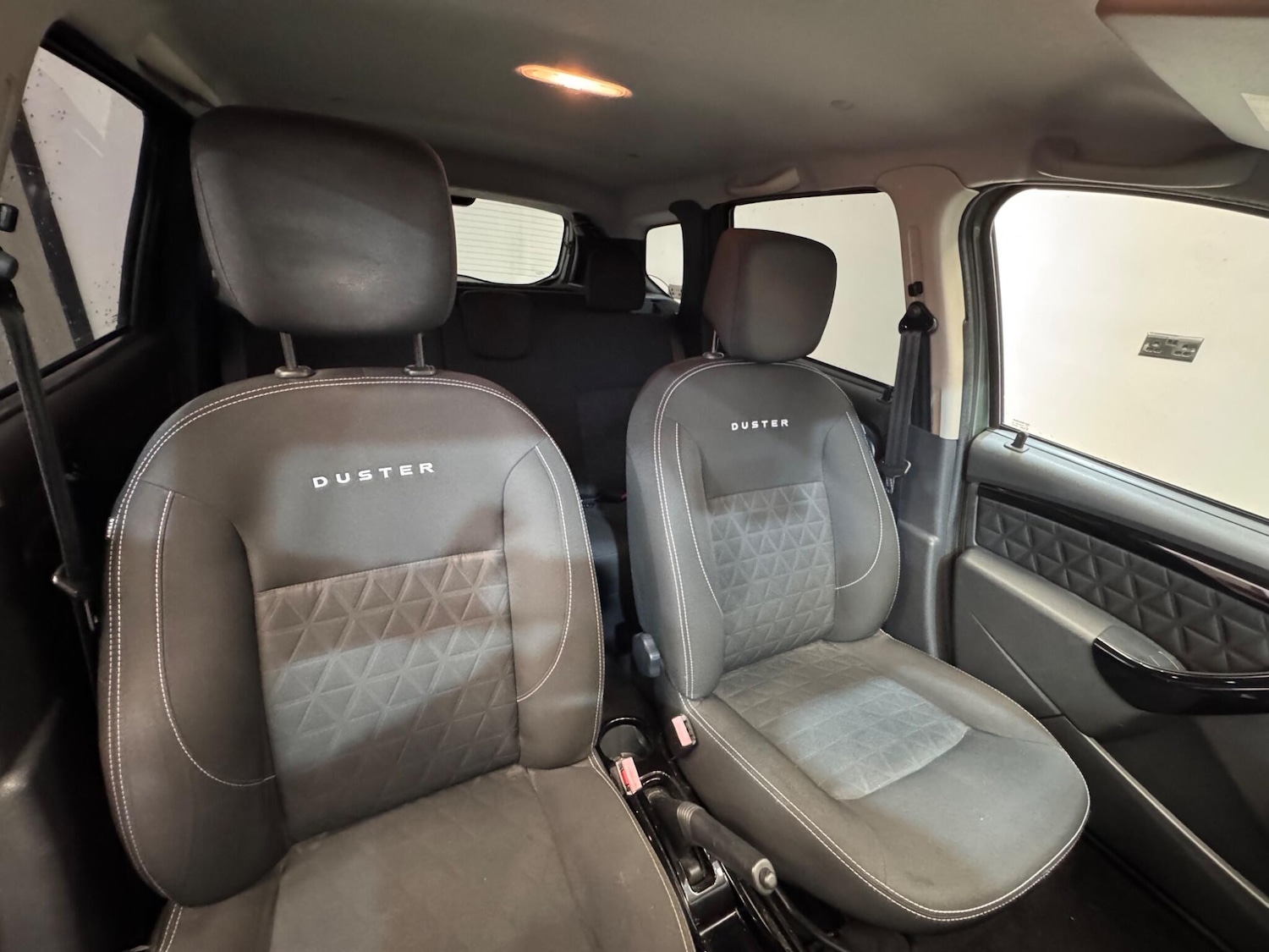 Used Dacia Duster 2015 for sale - 76714409: Photo 27