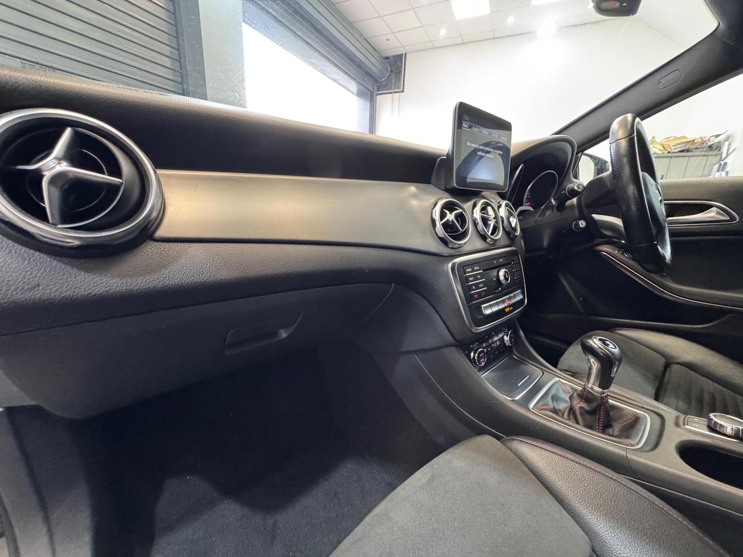 Used Mercedes-Benz GLA 2018 for sale - 76513023: Photo 30