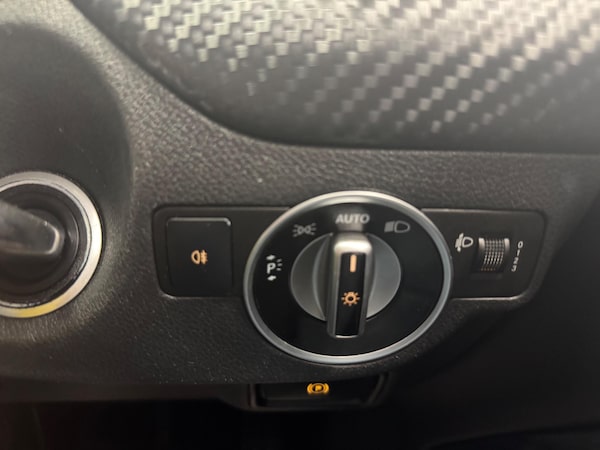 Used Mercedes-Benz A-Class 2015 for sale - 75623435: Photo 19