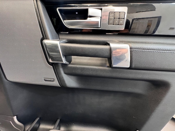 Used Land Rover Discovery 4 2015 for sale - 76246663: Photo 19