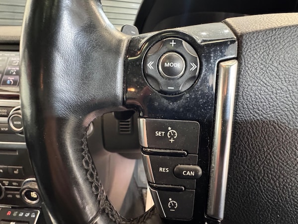 Used Land Rover Discovery 4 2015 for sale - 76246663: Photo 24