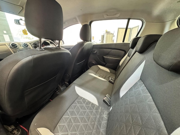 Used Dacia Sandero Stepway 2013 for sale - 74850195: Photo 23