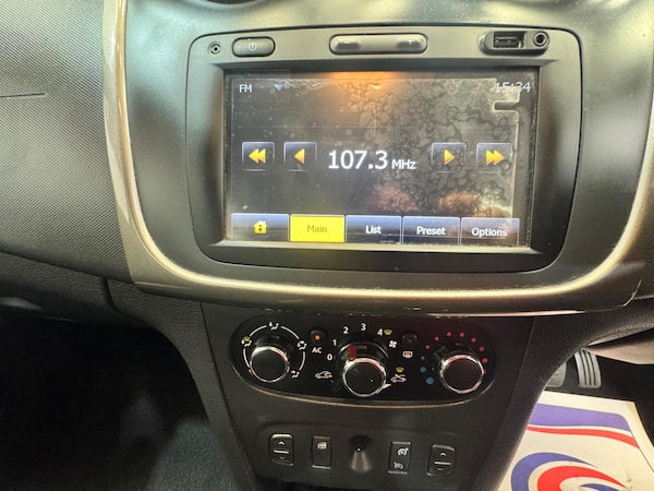 Used Dacia Sandero Stepway 2013 for sale - 74850195: Photo 25