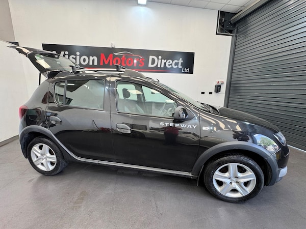 Used Dacia Sandero Stepway 2013 for sale - 74850195: Photo 3