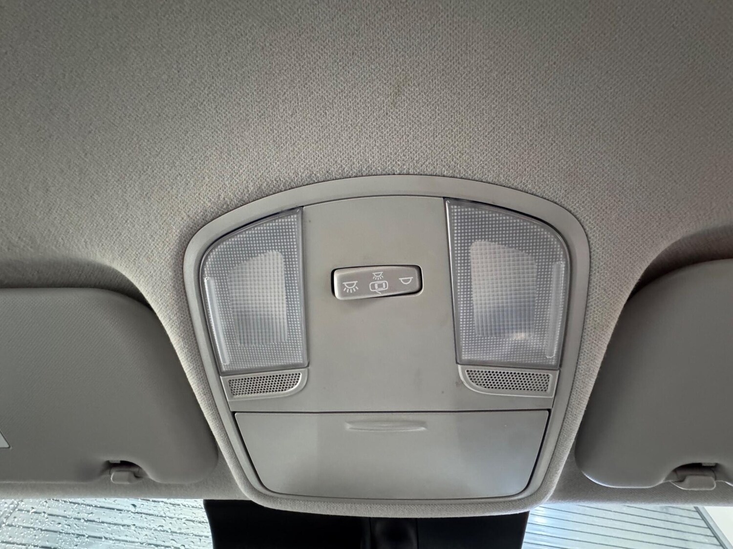 Used Kia Stonic 2021 for sale - 76337398: Photo 24