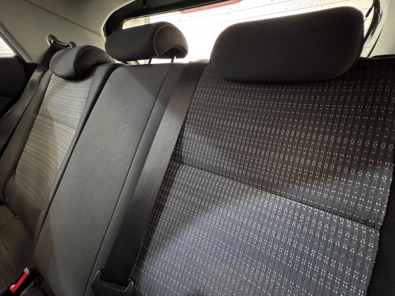 Used Kia Stonic 2021 for sale - 76337398: Photo 33