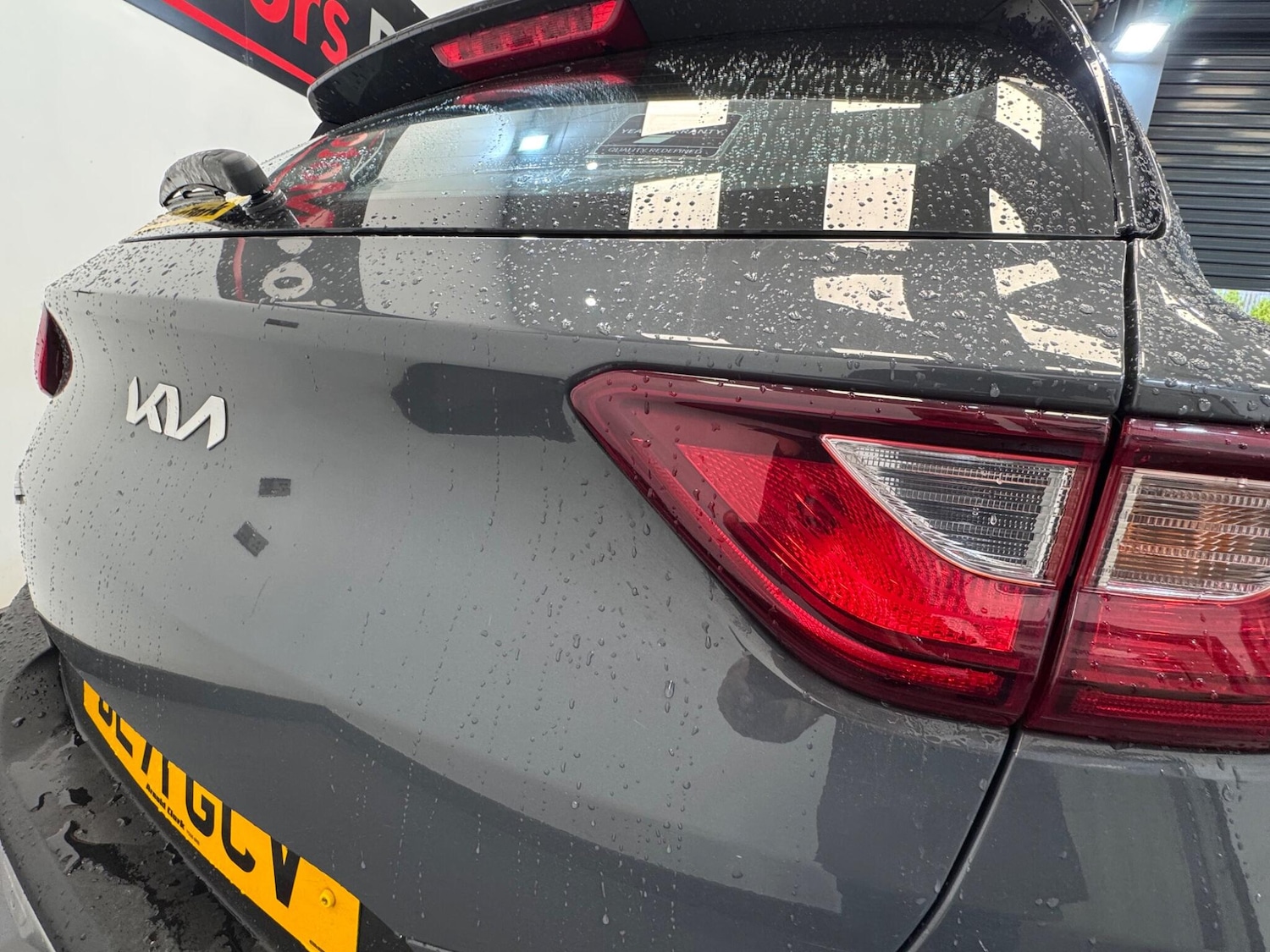 Used Kia Stonic 2021 for sale - 76337398: Photo 8