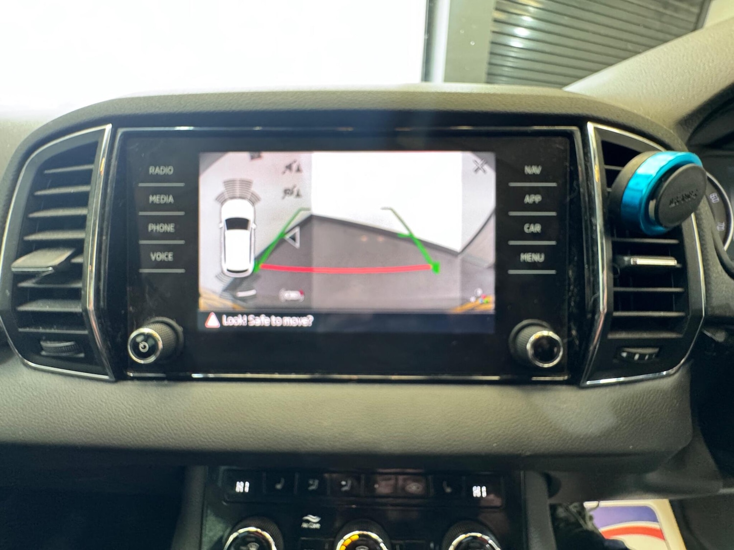 Used Skoda Karoq for sale - 77242852: Photo 19