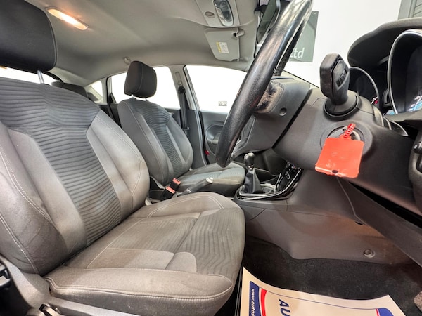 Used Ford Fiesta 2016 for sale - 75311714: Photo 11
