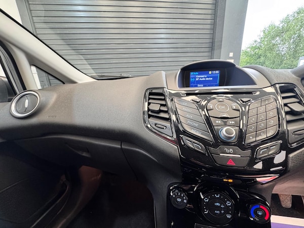 Used Ford Fiesta 2016 for sale - 75311714: Photo 14