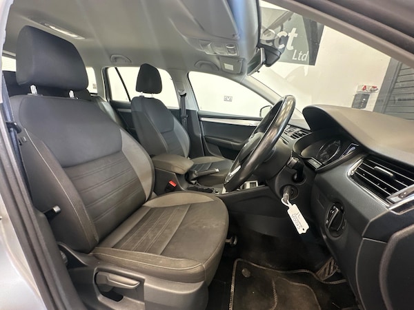 Used Skoda Octavia 2019 for sale - 75708777: Photo 8