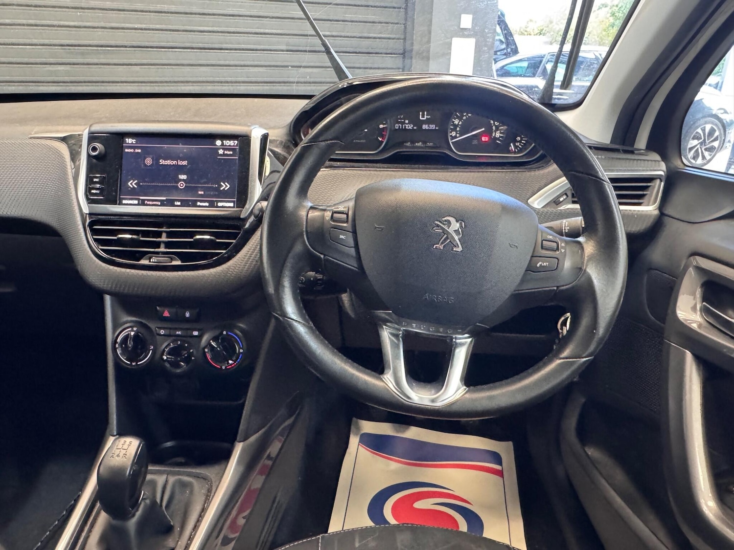 Used Peugeot 2008 2018 for sale - 76735261: Photo 22