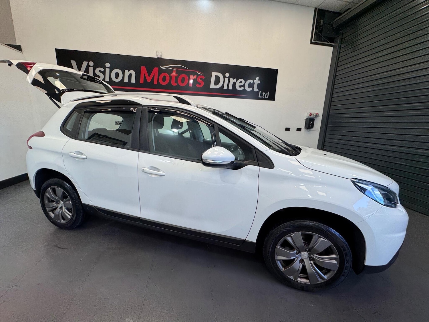 Used Peugeot 2008 2018 for sale - 76735261: Photo 4