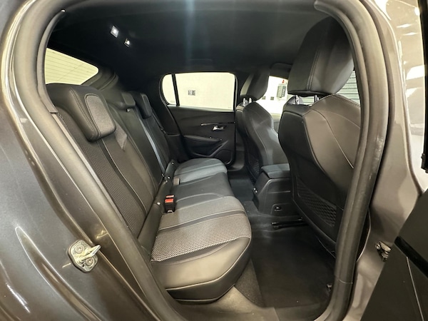Used Peugeot 208 2023 for sale - 76295101: Photo 21