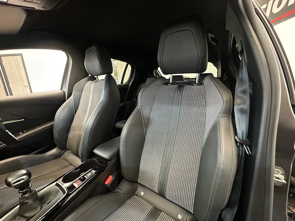 Used Peugeot 208 2023 for sale - 76295101: Photo 25