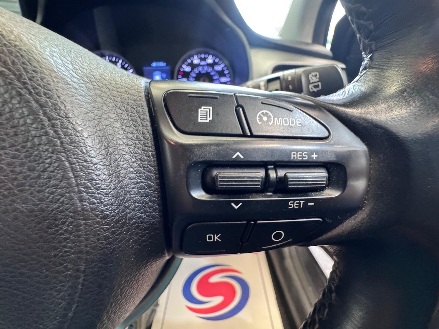 Used Kia Stonic 2017 for sale - 76715290: Photo 19