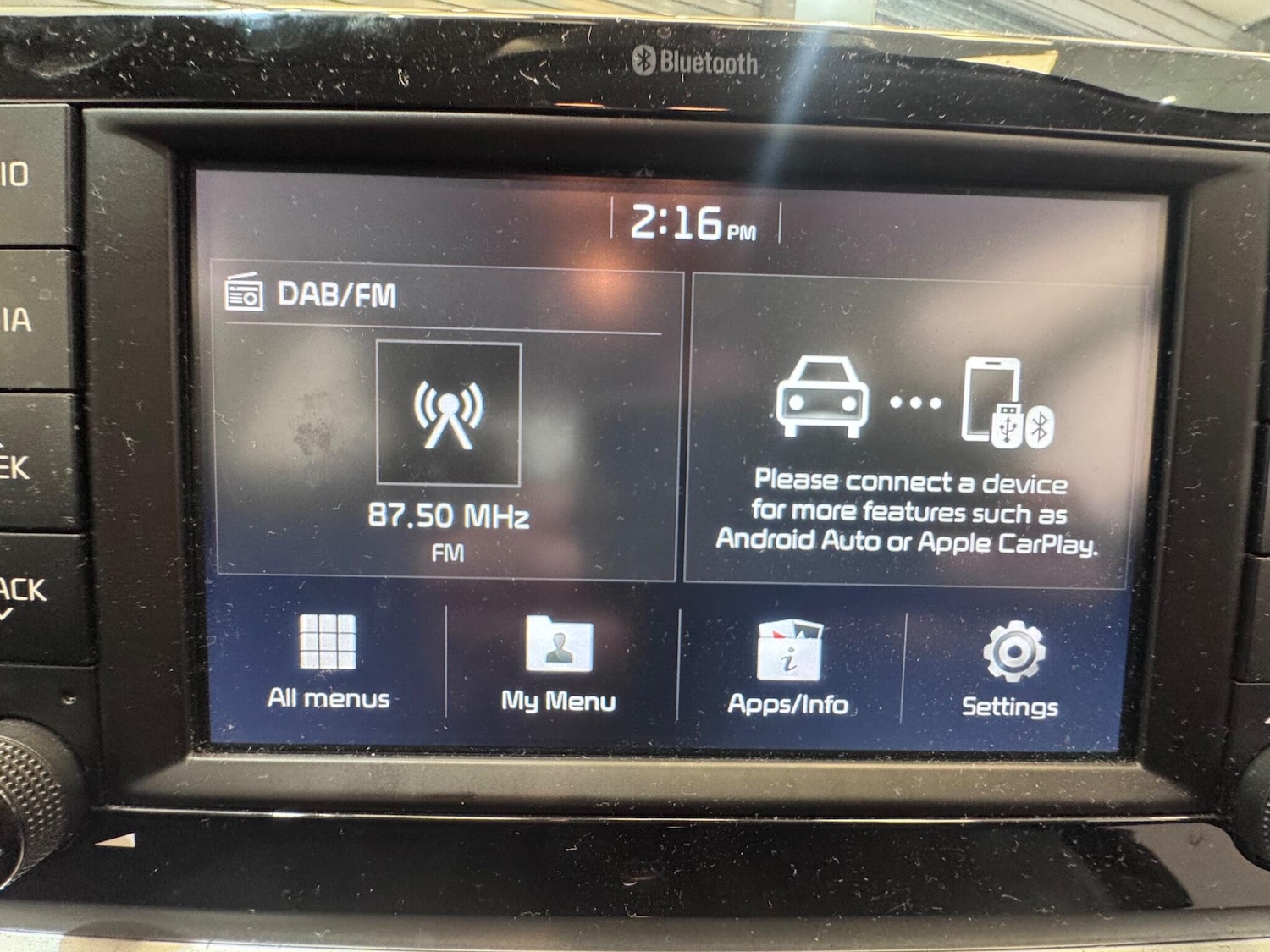 Used Kia Stonic 2017 for sale - 76715290: Photo 26