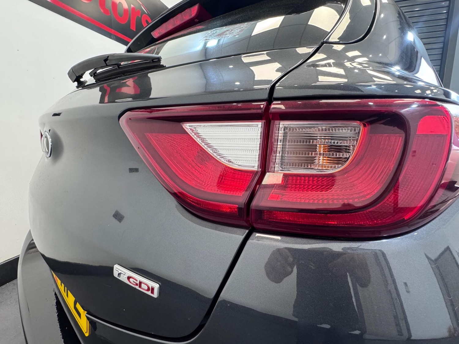 Used Kia Stonic 2017 for sale - 76715290: Photo 8