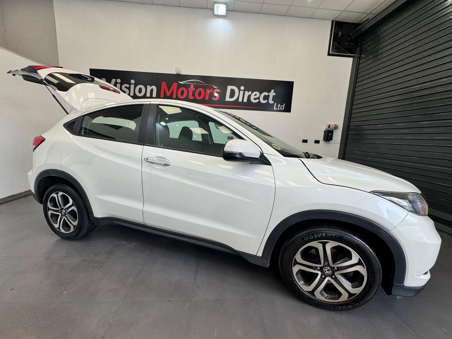 Used Honda HR-V 2014 for sale - 76108901: Photo 4