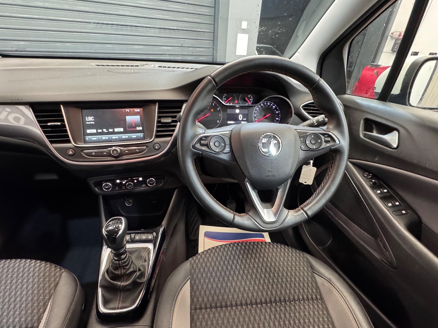 Used Vauxhall Crossland X 2019 for sale - 76714728: Photo 10