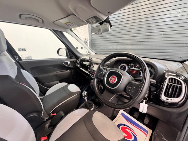 Used Fiat 500L 2016 for sale - 75544259: Photo 15
