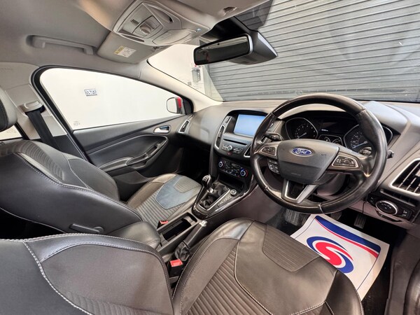 Used Ford Focus 2015 for sale - 75544129: Photo 14