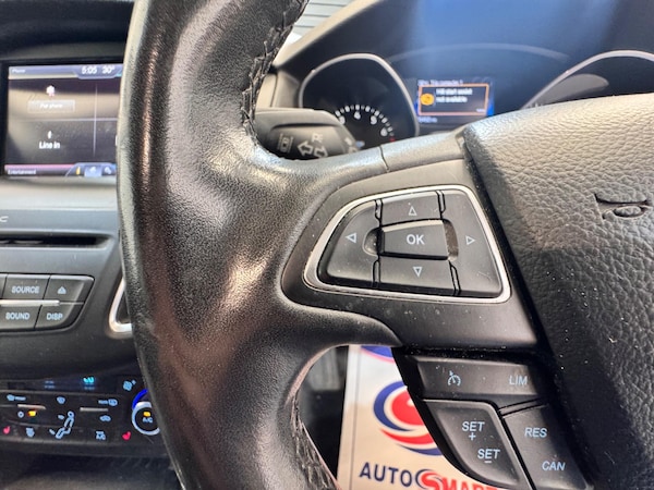 Used Ford Focus 2015 for sale - 75544129: Photo 17