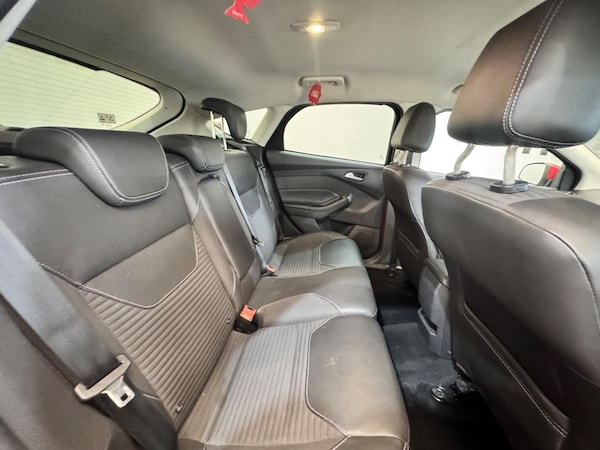 Used Ford Focus 2015 for sale - 75544129: Photo 24