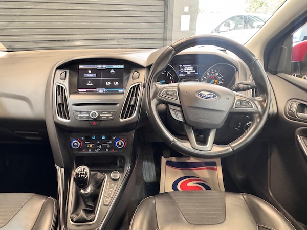 Used Ford Focus 2015 for sale - 75544129: Photo 25