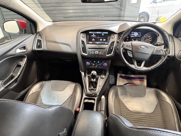 Used Ford Focus 2015 for sale - 75544129: Photo 26