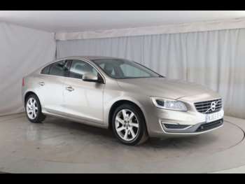 (63) - 2.4 D5 SE Lux Nav Geartronic Euro 5 4dr