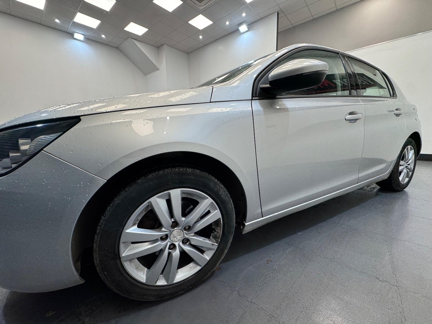 Used Peugeot 308 2016 for sale - 76714833: Photo 17