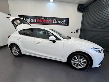 Used Mazda Mazda3 2016 for sale - 76166537: Photo