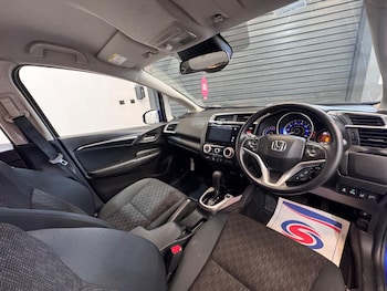 Used Honda Jazz 2015 for sale - 76715501: Photo