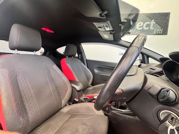 Used Ford Fiesta 2017 for sale - 75543955: Photo 15