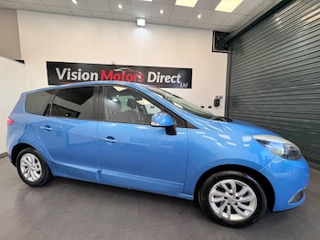 Used Renault Grand Scenic 2013 for sale - 75175176: Photo