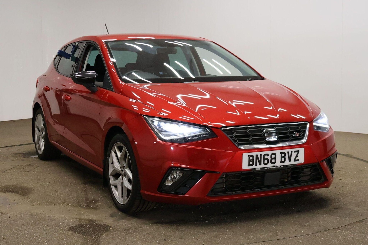 Used SEAT Ibiza 2018 for sale - 76512572: Photo 1